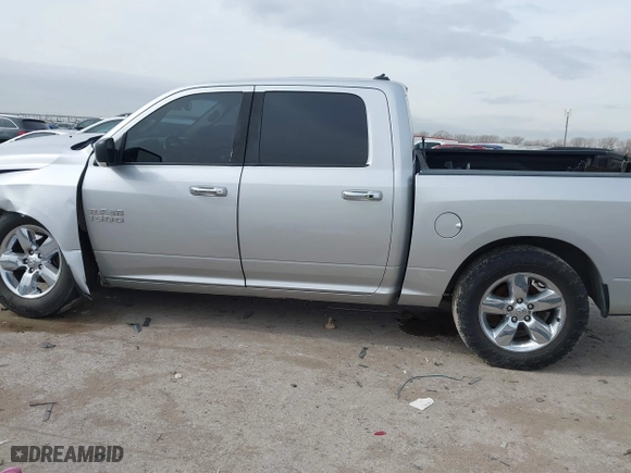 2017 Ram 1500 Big Horn with VIN 1C6RR7LG2HS527544, listed as a IAAI auction lot 41443118 with 136,155 mi miles. Bid and sale history available at carsss.com. Image 15.