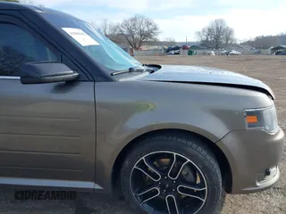 2014 Ford Flex SEL with VIN 2FMHK6C85EBD38724, listed as a IAAI auction lot 41866442 with 147,661 mi miles. Bid and sale history available at carsss.com. Image 19.
