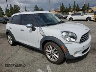 2012 MINI Countryman z VIN WMWZB3C56CWM01948, wystawiony jako Copart lot #54781705 z przebiegiem 128 374 mil mil oraz Szkoda całkowita • Salvage title. Historia ofert i sprzedaży dostępna na DreamBid. Obrazek 4.
