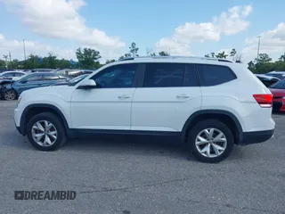 2018 Volkswagen Atlas S с VIN 1V2AP2CAXJC540812, выставлен на аукционе IAAI как лот 41443187 с пробегом 83 511 миль миль и . История ставок и продаж доступна на DreamBid. Изображение 14.