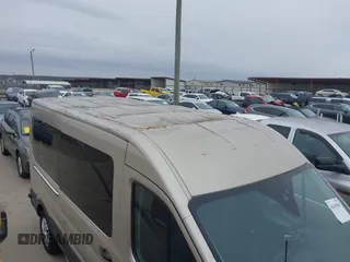2019 Ford Transit Passenger XL with VIN 1FBAX2CM4KKA98570, listed as a IAAI auction lot 41639583 with 117,876 mi miles and . Bid and sale history available at carsss.com. Image 18.