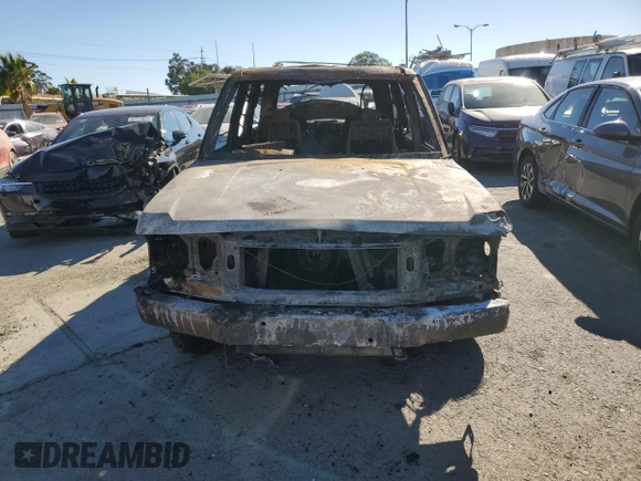 1999 Land Rover Range Rover with VIN SALPV1442XA423758, listed as a Copart auction lot 70310264 with Not provided miles and Salvage title. Bid and sale history available at DreamBid. Image 5.