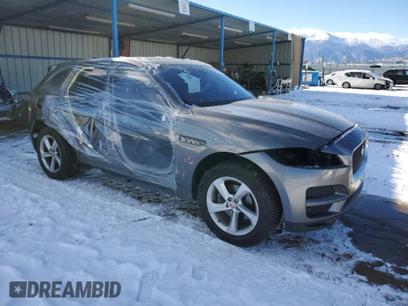 2018 Jaguar F-Pace 20d Premium with VIN SADCJ2FN2JA260943, listed as a Copart auction lot 83870134 with 84,396 mi miles and Salvage Title. Bid and sale history available at DreamBid. Image 4.