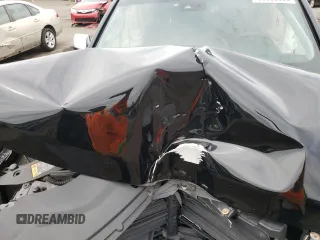 2017 Chevrolet Suburban Premier z VIN 1GNSKJKC3HR322324, wystawiony jako Copart lot #55039595 z przebiegiem 150 117 mil mil oraz Szkoda całkowita • Salvage title. Historia ofert i sprzedaży dostępna na DreamBid. Obrazek 12.