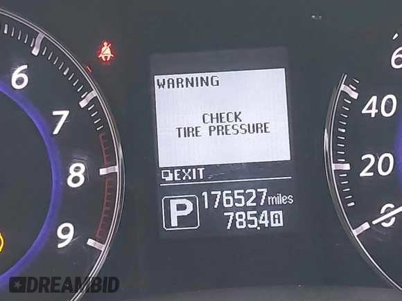 2015 Infiniti QX70 with VIN JN8CS1MWXFM480906, listed as a IAAI auction lot 41177811 with 176,527 mi miles and . Bid and sale history available at DreamBid. Image 15.