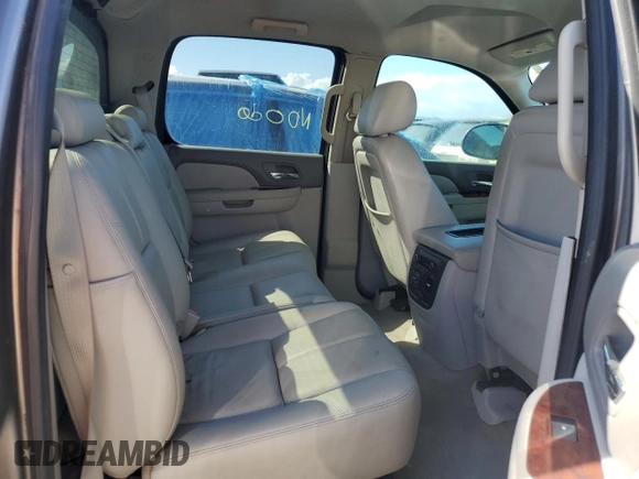 2012 Chevrolet Avalanche LT with VIN 3GNMCFE0XCG308840, listed as a Copart auction lot 76900064 with 180,498 mi miles and Non Repairable. Bid and sale history available at carsss.com. Image 10.