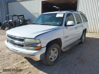2003 Chevrolet Tahoe LS with VIN 1GNEC13Z43R282194, listed as a IAAI auction lot 41363024 with 207,135 mi miles. Bid and sale history available at carsss.com. Image 2.