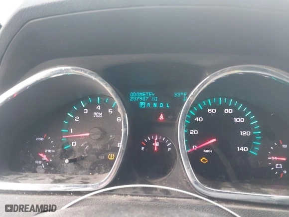 2011 Chevrolet Traverse LT w/1LT with VIN 1GNKVGED8BJ137769, listed as a IAAI auction lot 41138013 with 207,937 mi miles. Bid and sale history available at carsss.com. Image 7.