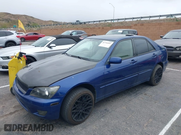 2002 Lexus IS 300 with VIN JTHBD192820050704, listed as a IAAI auction lot 41744597 with 173,065 mi miles. Bid and sale history available at carsss.com. Image 2.