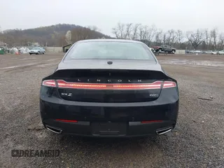 2014 Lincoln MKZ Hybrid with VIN 3LN6L2LU1ER821588, listed as a IAAI auction lot 42017129 with 151,339 mi miles and . Bid and sale history available at carsss.com. Image 15.