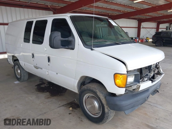2003 Ford Econoline Cargo with VIN 1FTSE34L13HB45103, listed as a IAAI auction lot 42116192 with 255,516 mi miles. Bid and sale history available at carsss.com. Image 1.