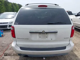 2006 Chrysler Town & Country Touring with VIN 2A4GP54L46R859144, listed as a IAAI auction lot 42037427 with 265,354 mi miles and . Bid and sale history available at DreamBid. Image 15.