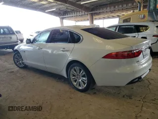 2016 Jaguar XF 35t Premium with VIN SAJBD4BV9GCY06409, listed as a Copart auction lot 85820404 with 58,654 mi miles and Salvage Title. Bid and sale history available at carsss.com. Image 2.