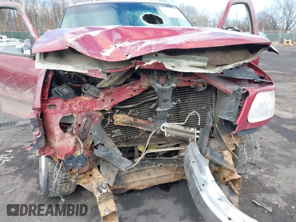 2000 Ford F-150 XL с VIN 1FTRX18W8YNB08110, выставлен на аукционе IAAI как лот 41701007 с пробегом 92 783 миль миль и . История ставок и продаж доступна на DreamBid. Изображение 6.