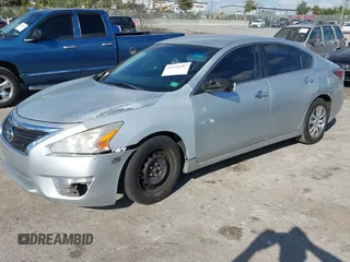 2014 Nissan Altima S with VIN 1N4AL3AP2EN382928, listed as a IAAI auction lot 41574187 with 175,053 mi miles and . Bid and sale history available at DreamBid. Image 2.