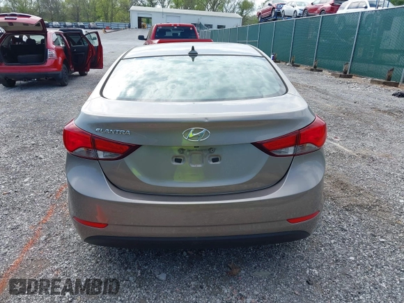 2016 Hyundai Elantra SE z VIN 5NPDH4AE6GH656681, wystawiony jako IAAI lot #41941750 z przebiegiem 110 289 mil mil oraz . Historia ofert i sprzedaży dostępna na DreamBid. Obrazek 16.