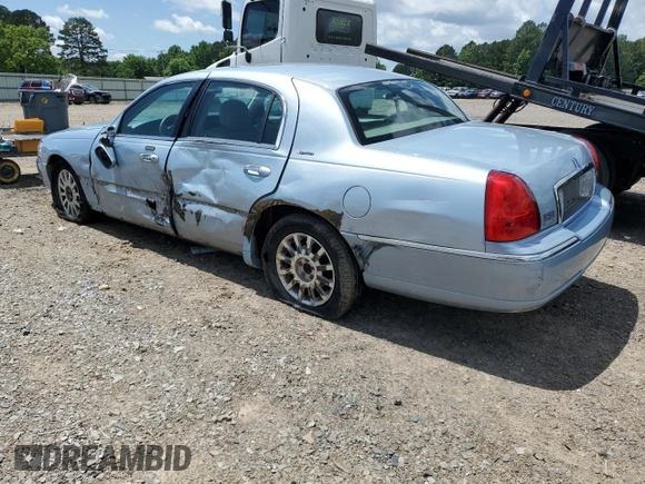 2007 Lincoln Town Car Signature z VIN 1LNHM81V17Y612098, wystawiony jako Copart lot #54874515 z przebiegiem 243 252 mil mil oraz Szkoda całkowita • Salvage title. Historia ofert i sprzedaży dostępna na DreamBid. Obrazek 2.