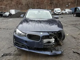 2015 BMW 3 Series GT 328i xDrive with VIN WBA8Z5C55FD672213, listed as a Copart auction lot 39857254 with 127,965 mi miles. Bid and sale history available at carsss.com. Image 5.
