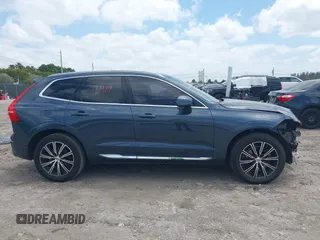 2020 Volvo XC60 Inscription with VIN YV4102DL1L1477942, listed as a IAAI auction lot 42118166 with 48,210 mi miles and . Bid and sale history available at DreamBid. Image 13.