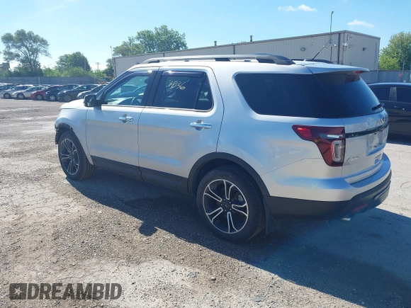 2014 Ford Explorer Sport z VIN 1FM5K8GT9EGA14259, wystawiony jako IAAI lot #42607836 z przebiegiem 83 178 mil mil oraz . Historia ofert i sprzedaży dostępna na DreamBid. Obrazek 3.