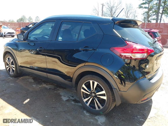 2018 Nissan Kicks SV with VIN 3N1CP5CU6JL518464, listed as a IAAI auction lot 41801091 with 72,365 mi miles. Bid and sale history available at carsss.com. Image 3.