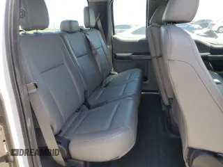 2015 Ford F-150 XL with VIN 1FTEX1C85FKD74268, listed as a Copart auction lot 53811425 with 320,492 mi miles and Clean Title. Bid and sale history available at carsss.com. Image 10.