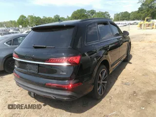 2021 Audi Q7 Premium Plus with VIN WA1LXAF72MD031553, listed as a IAAI auction lot 42071156 with 40,388 mi miles and . Bid and sale history available at DreamBid. Image 4.