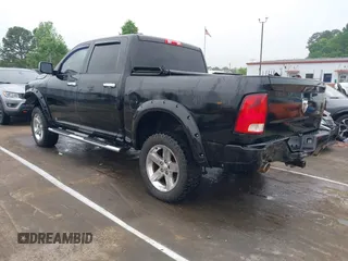 2013 Ram 1500 Express z VIN 1C6RR6KT2DS617294, wystawiony jako IAAI lot #42031712 z przebiegiem 188 723 mil mil oraz . Historia ofert i sprzedaży dostępna na DreamBid. Obrazek 3.