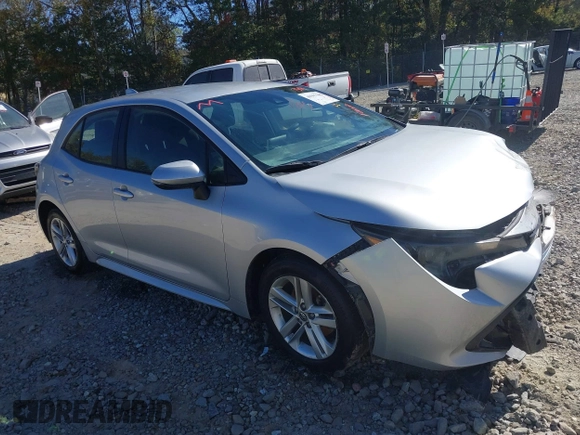 2022 Toyota Corolla Hatchback SE with VIN JTNB4MBE4N3155732, listed as a IAAI auction lot 40597309 with 1 mi miles. Bid and sale history available at carsss.com. Image 1.