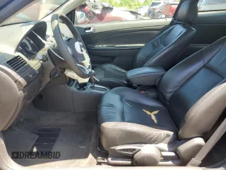 2007 Pontiac G5 GT z VIN 1G2AN18B377163765, wystawiony jako Copart lot #58535184 z przebiegiem 176 205 mil mil oraz Czysty tytuł • Clean title. Historia ofert i sprzedaży dostępna na DreamBid. Obrazek 7.