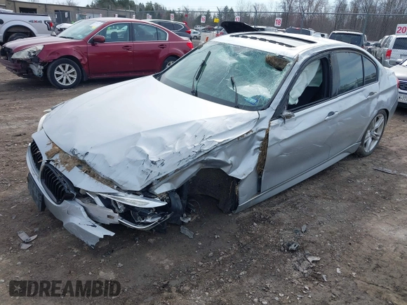 2018 BMW 3 Series 330i with VIN WBA8B9C59JEE81184, listed as a IAAI auction lot 41806952 with Not provided miles and . Bid and sale history available at DreamBid. Image 17.