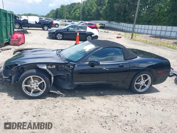 2002 Chevrolet Corvette with VIN 1G1YY32G725105771, listed as a IAAI auction lot 42693742 with 166,369 mi miles and . Bid and sale history available at DreamBid. Image 15.