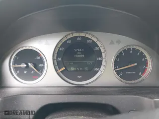 2008 Mercedes-Benz C-Class 3.0L Sport with VIN WDDGF54X98R016468, listed as a IAAI auction lot 40624129 with 158,898 mi miles. Bid and sale history available at carsss.com. Image 7.