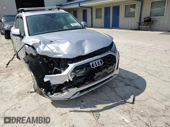 2022 Audi Q5 S line Premium z VIN WA1GAAFYXN2118948, wystawiony jako Copart lot #50617565 z przebiegiem Nie podano mil oraz Szkoda całkowita • Salvage title. Historia ofert i sprzedaży dostępna na DreamBid. Obrazek 11.