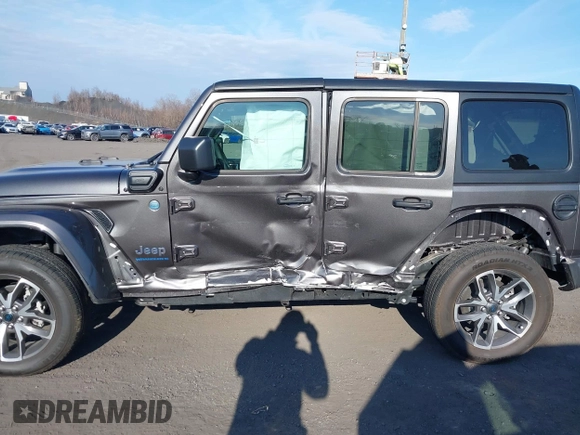2024 Jeep Wrangler Willys z VIN 1C4RJXN60RW293872, wystawiony jako IAAI lot #41908133 z przebiegiem 850 mil mil oraz . Historia ofert i sprzedaży dostępna na DreamBid. Obrazek 6.