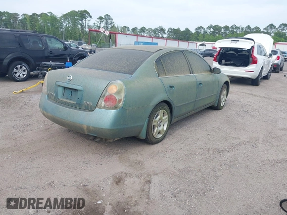 2002 Nissan Altima S with VIN 1N4AL11DX2C159926, listed as a IAAI auction lot 42091175 with 105,454 mi miles. Bid and sale history available at carsss.com. Image 4.