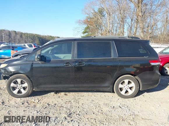 2013 Toyota Sienna LE AAS with VIN 5TDKK3DCXDS287357, listed as a IAAI auction lot 41172499 with 243,950 mi miles and . Bid and sale history available at DreamBid. Image 14.