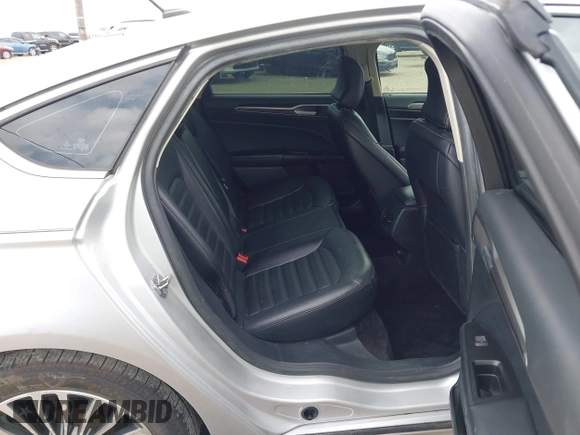 2017 Ford Fusion SE with VIN 3FA6P0H91HR194838, listed as a IAAI auction lot 42041157 with 161,667 mi miles and . Bid and sale history available at DreamBid. Image 8.