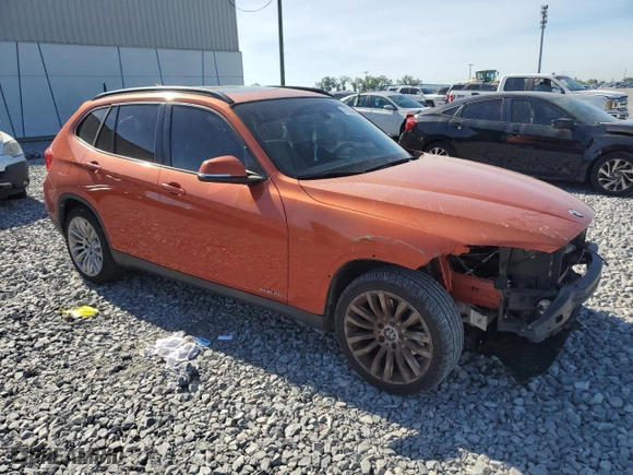 2014 BMW X1 sDrive28i with VIN WBAVM1C59EVW46832, listed as a Copart auction lot 49389605 with 112,257 mi miles and Salvage Title. Bid and sale history available at carsss.com. Image 4.