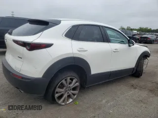 2021 Mazda CX-30 Select with VIN 3MVDMBBL2MM318440, listed as a Copart auction lot 58743695 with 20,825 mi miles and Salvage title. Bid and sale history available at DreamBid. Image 3.