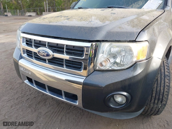 2008 Ford Escape Limited with VIN 1FMCU04118KE48683, listed as a IAAI auction lot 42112088 with 99,153 mi miles. Bid and sale history available at carsss.com. Image 6.