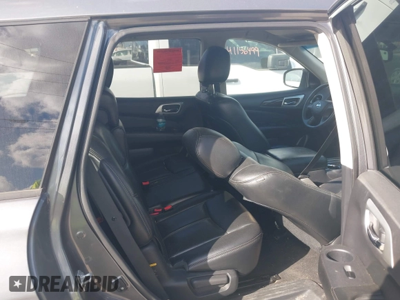 2016 Nissan Pathfinder SV with VIN 5N1AR2MN3GC600155, listed as a IAAI auction lot 41728736 with 92,479 mi miles. Bid and sale history available at carsss.com. Image 8.