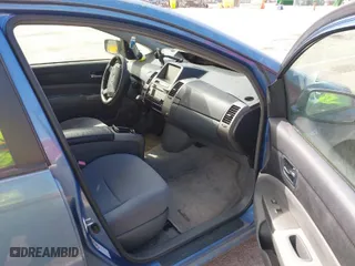 2007 Toyota Prius with VIN JTDKB20U677595987, listed as a IAAI auction lot 41876974 with 218,650 mi miles. Bid and sale history available at carsss.com. Image 5.