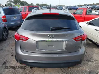 2010 Infiniti FX35 with VIN JN8AS1MW6AM850569, listed as a IAAI auction lot 41595154 with 131,712 mi miles. Bid and sale history available at carsss.com. Image 15.