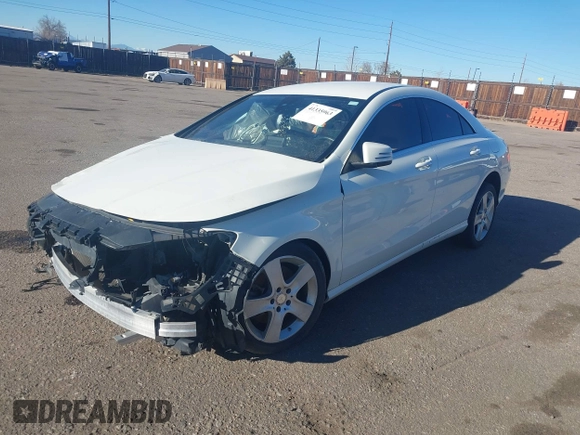 2017 Mercedes-Benz CLA 250 z VIN WDDSJ4EB2HN441656, wystawiony jako IAAI lot #41335963 z przebiegiem 91 658 mil mil oraz . Historia ofert i sprzedaży dostępna na DreamBid. Obrazek 17.
