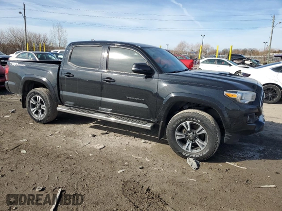 2018 Toyota Tacoma SR5 with VIN 5TFAZ5CN8JX061295, listed as a Copart auction lot 49313485 with 42,825 mi miles and Clean Title. Bid and sale history available at DreamBid. Image 4.