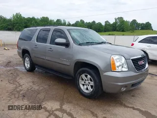 2007 GMC Yukon XL SLT z VIN 1GKFC160X7R203373, wystawiony jako IAAI lot #42274030 z przebiegiem Nie podano mil oraz . Historia ofert i sprzedaży dostępna na DreamBid. Obrazek 1.