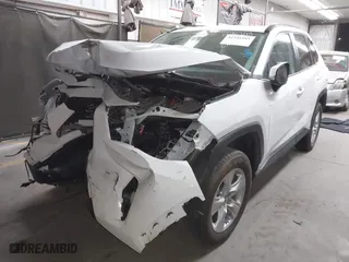 2019 Toyota RAV4 XLE with VIN 2T3P1RFV6KW076419, listed as a IAAI auction lot 41241281 with 25,849 mi miles. Bid and sale history available at carsss.com. Image 17.