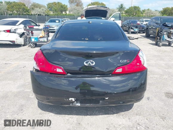 2013 Infiniti G37 Coupe IPL with VIN JN1CV6EK6DM923113, listed as a IAAI auction lot 42114063 with 79,381 mi miles. Bid and sale history available at carsss.com. Image 6.