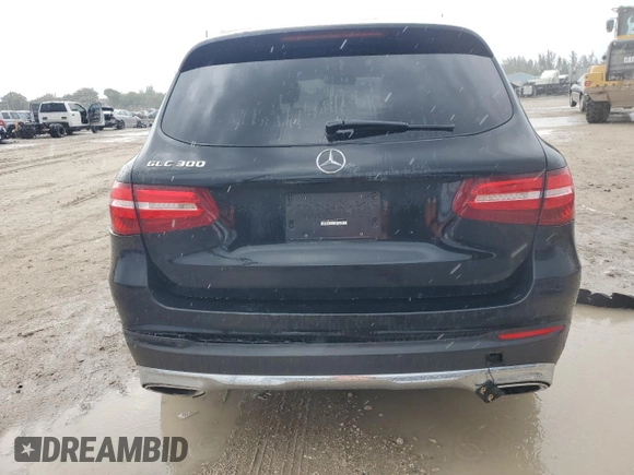 2018 Mercedes-Benz GLC 300 с VIN WDC0G4JB2JV066938, выставлен на аукционе Copart как лот 56645915 с пробегом 131 055 миль миль и Чистый • Clean title. История ставок и продаж доступна на DreamBid. Изображение 6.